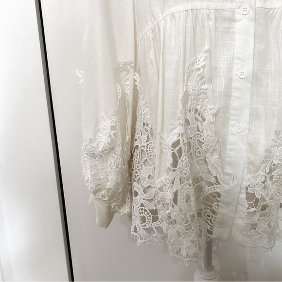 MIHO CREAM BUTTON FRONT EMBROIDERED PUFFY BOHEMIAN TUNIC BLOUSE - Picture 7 of 12